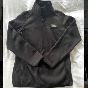 Women’s LL Bean fleece pullover